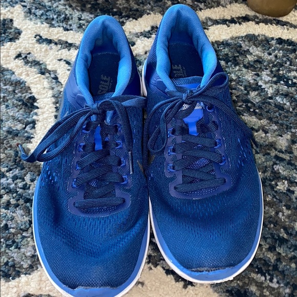 cheap blue nike shoes